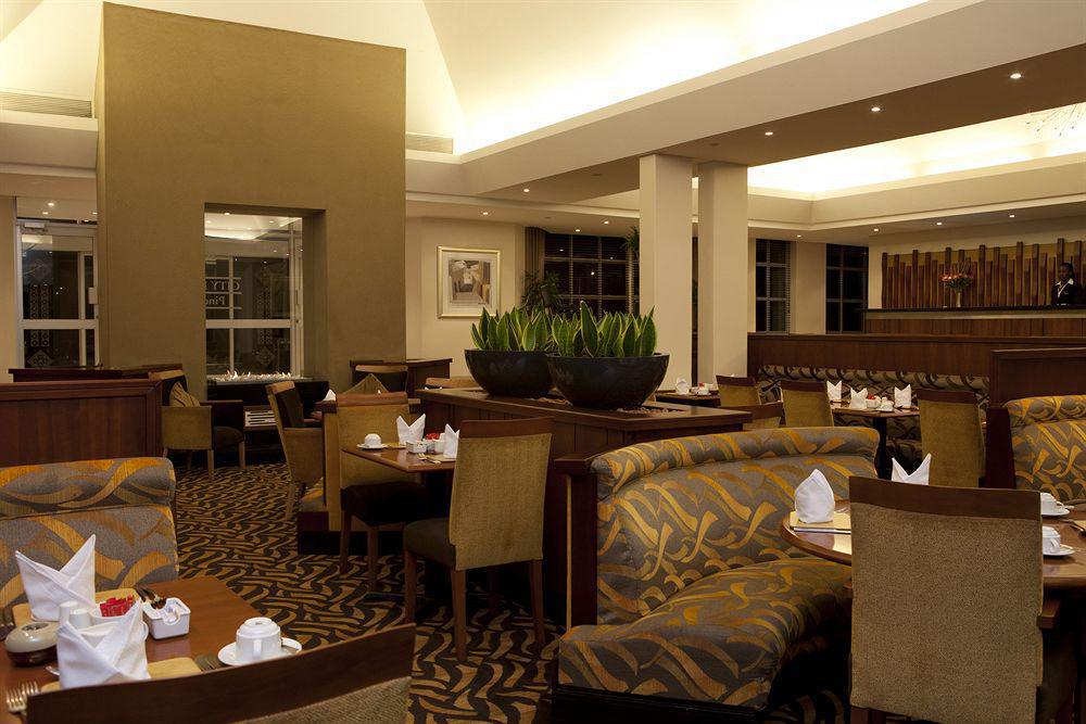 City Lodge Hotel Pinelands Cidade Do Cabo Exterior foto